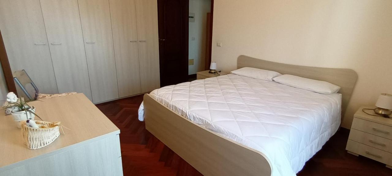 Cristina Casa Vacanze Olbia Exterior foto
